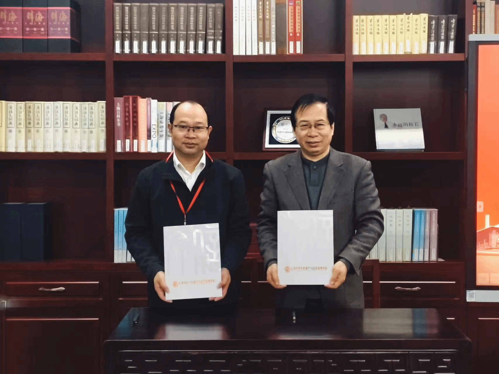 图片5.png 图片5.png