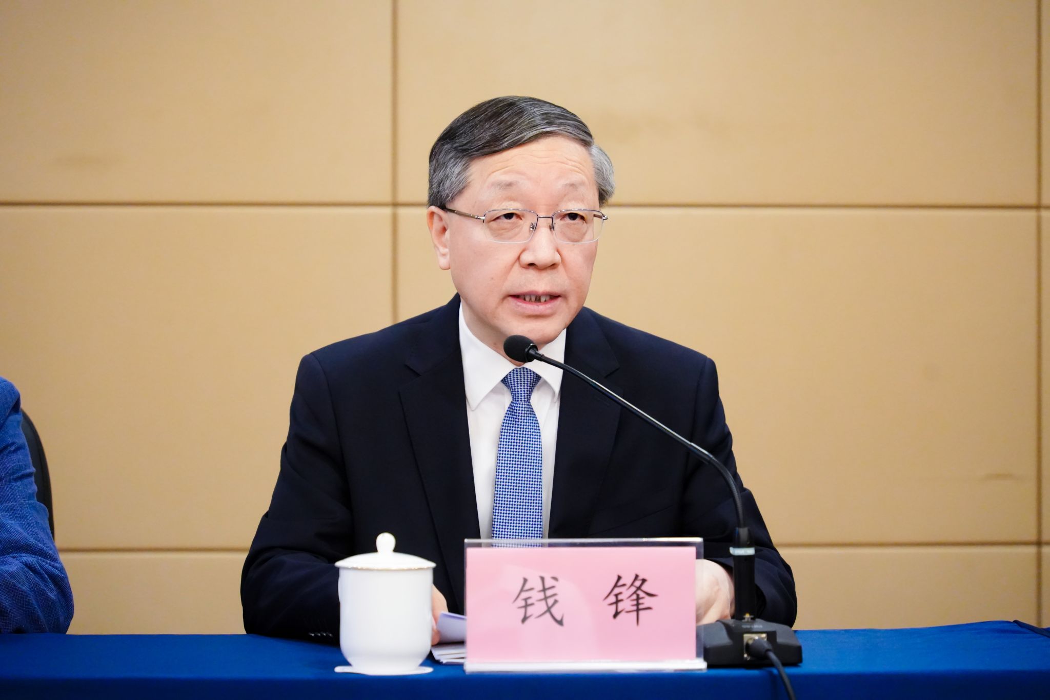 大会1.jpg 大会1.jpg